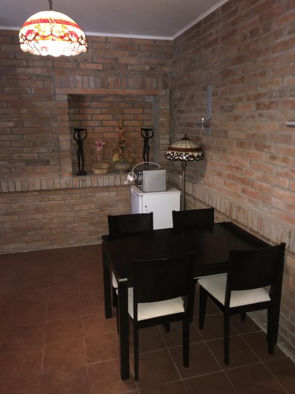 Batavya Penzion Topoľčany エクステリア 写真
